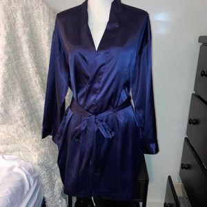 Victoria’s Secret Navy Robe w/ pockets